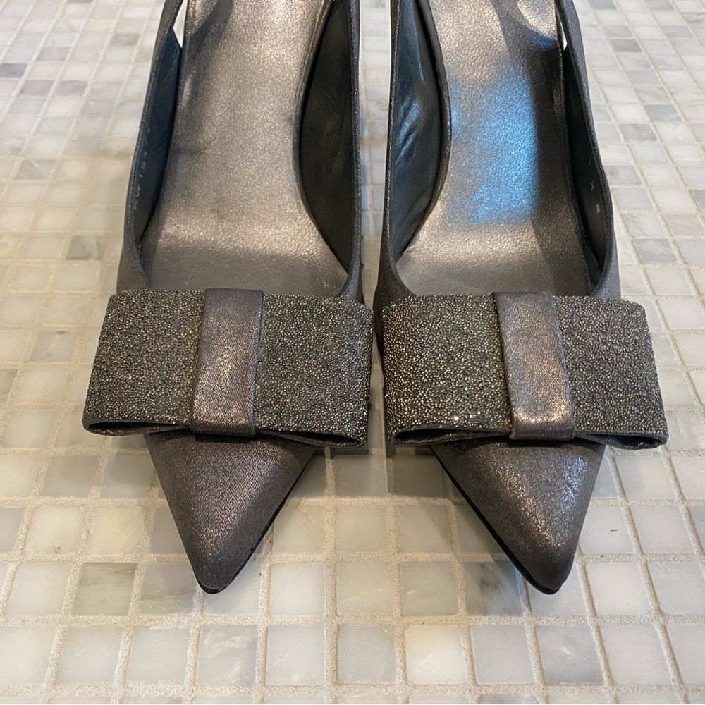 Stuart Weitzman Silver Slingback with Bow - Picture 2 of 9